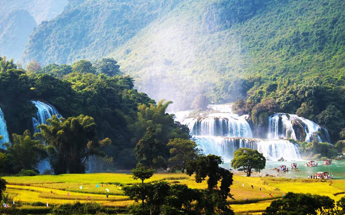 DAY 10: CAO BANG TO BA BE LAKE (150 KM - 4 HOURS RIDING)