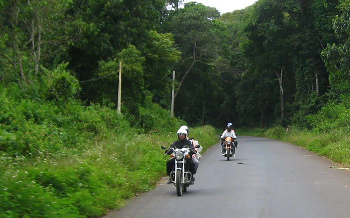 DAY 8: DONG XOAI TO CU CHI TUNNELS TO SAIGON (140 KM - 5 HOURS RIDING)