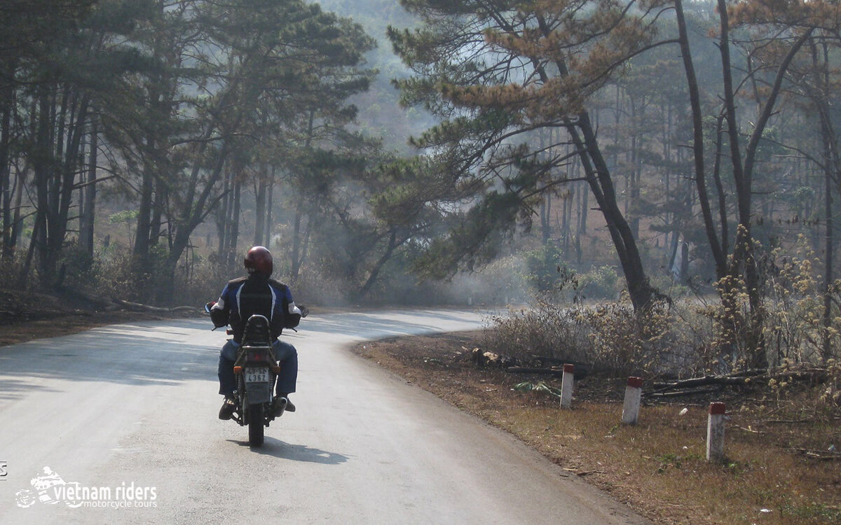 DAY 5: KON TUM TO KHAM DUC (160 KM – 6 HOURS RIDING)