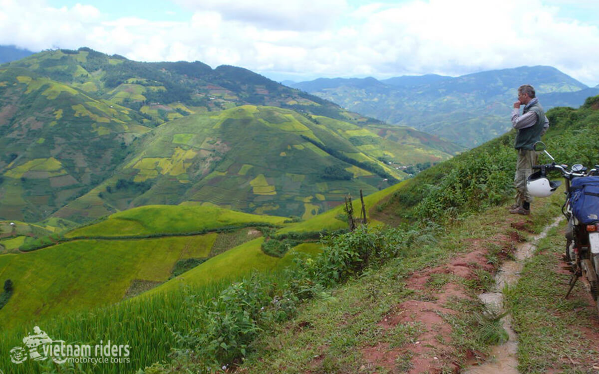 DAY 6: BAC HA TO HA GIANG (190 KM – 6 HOURS RIDING) 