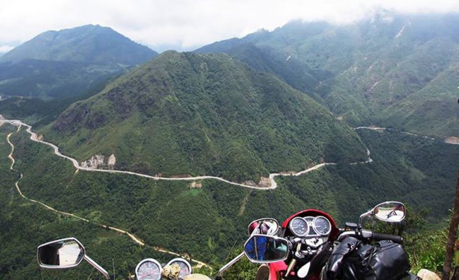 Taking in the magnificent view of Khau Pha Pass
